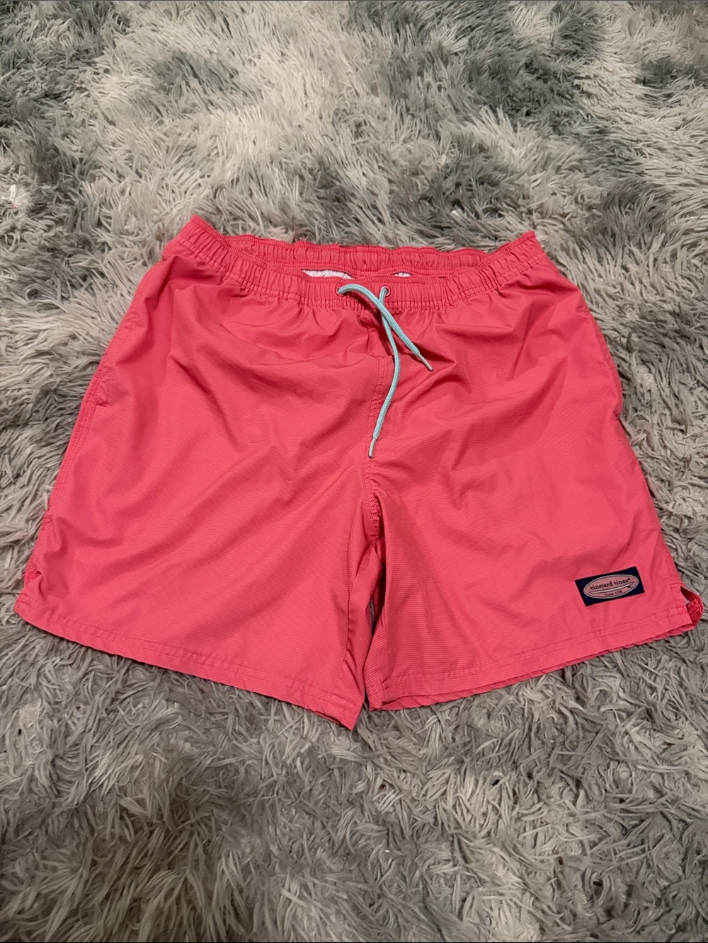 Vineyard Vines shorts Medium